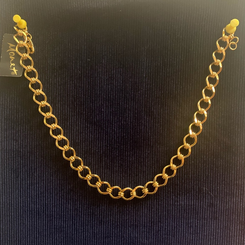 3 for $35😈😈Monet necklace